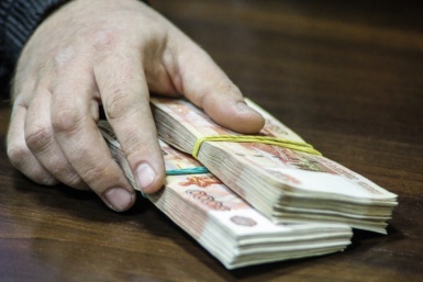 На скамью подсудимых сядет бывший опер за вымогательство взятки в 200 тысяч Антон Балашов