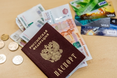 Бухгалтер мэрии Крымска &quotзаписала&quot дочь в сироты и назначила ей пособие Мария Бородина
