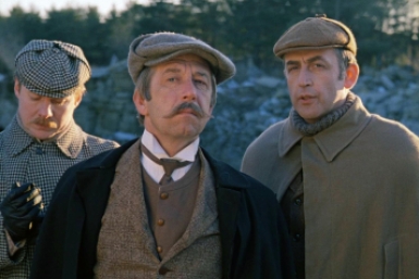 Блесните интеллектом, ответив хотя бы на 8/10 - ТЕСТ Скриншот фильма &quotПриключения Шерлока Холмса  и доктора Ватсона&quot (16+)