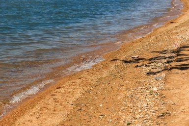 Из-за разлива мазута туристический сезон на побережье Черного моря может оказаться под угрозой Евгений  Кулешов, ИА PrimaMedia