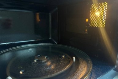 2 ложки в тарелку — и через 7 минут микроволновка как с магазина: никакого жира и запаха ИА KrasnodarMedia