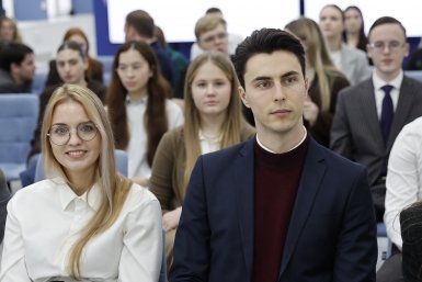 Губернатор Кубани встретился со студентами и молодыми учеными Пресс-служба администрации Краснодарского края
