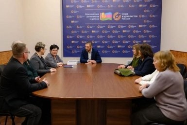 В Краснодаре обсудили поддержку бойцов СВО с волонтерами группы &quotРоссияVместе&quot t.me/dmitry_pirog