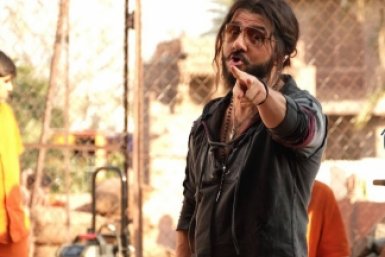 В Краснодаре изменили дату премьеры музыкальной комедии с Галустяном и Карибидисом МайВэйСтудия