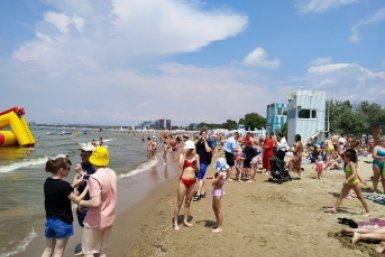 Правительство РФ разрешило открыть восемь галечных пляжей от Анапы до Утриша Ирина Ленская