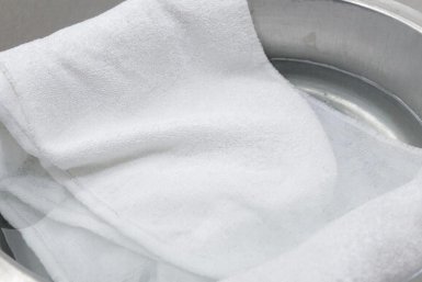 Умные хозяйки не стирают полотенца, а замачивают на 2 часа: сразу мягкие и пахнут чистотой Создано при помощи ИИ