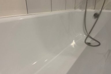 1/2 стакана на стенки - и ванна станет белее пломбира: ни налета, ни ржавчины - светится даже в темноте ИА KrasnodarMedia