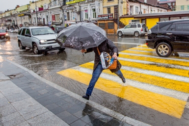 Жителей Кубани предупредили о сильных осадках и грозах до конца суток Мария Смитюк