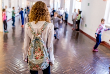 Глава СК поручил ускорить дело о массовом избиении девочки в школе Краснодара