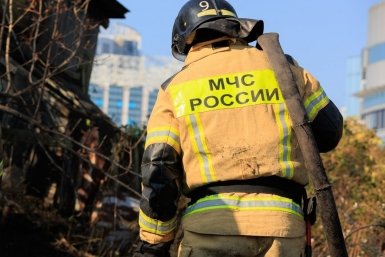 Пожар на морском терминале в Туапсе после атаки БПЛА сократился вдвое