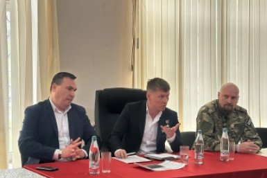 Герой России Мосейко обсудил помощь бойцам СВО на Кубани Андрей Веригин