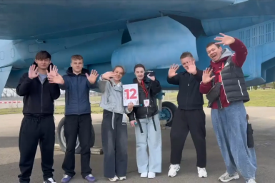 Активисты возложили цветы к Вечному огню на Кубани