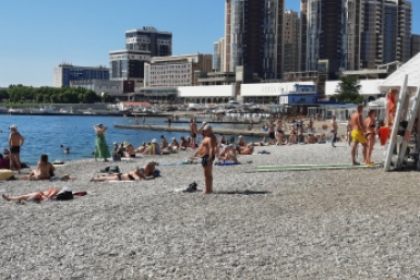 Холодная весна сдвинет начало пляжного отдыха на Кубани и в Крыму