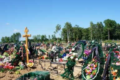 На кладбище под Краснодаром осквернили 14 захоронений участников СВО