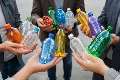 Бутылку на руку — смекалка рулит: домашние смеются, но эффект обалденный