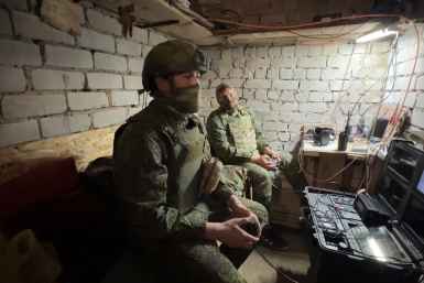 Политики тоже идут на передовую &quotФлаг Родины&quot (12+)