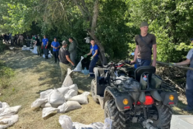 В Крымском районе приступили к ликвидации прорана дамбы на реке Кубань