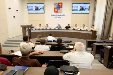 Летом в Сочи доступны 17 официальных экскурсионных маршрутов для внедорожников