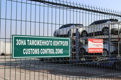 Минпромторг ужесточает порядок ввоза автомобилей в Россию