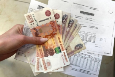 Отдыхаете на море, а УК списывает за воду? Как законно сэкономить на счетах ЖКХ
