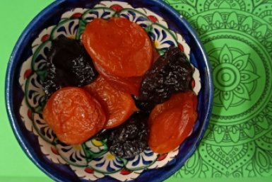 Никакой горячей воды: Как правильно мыть сухофрукты и почему - лайфхак
