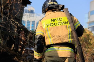 Жителей Славянского района призвали не выходить из дома из-за дыма после атаки БПЛА