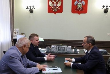 Бурлачко и Лагутин обсудили стройку, дольщиков и нагрузку на инспекторов Кубани
