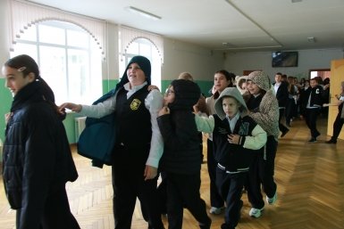 В краснодарской школе № 24 прошла &quotБольшая пожарная игра&quot Пресс-служба МЧС России по Краснодарскому краю