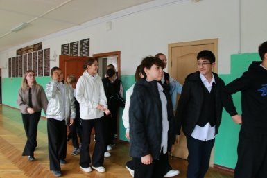 В краснодарской школе № 24 прошла &quotБольшая пожарная игра&quot Пресс-служба МЧС России по Краснодарскому краю