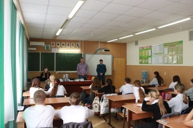 В краснодарской школе № 24 прошла &quotБольшая пожарная игра&quot Пресс-служба МЧС России по Краснодарскому краю