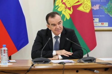 Кондратьев обсудил с депутатами Госдумы поддержку аграриев и земельные вопросы