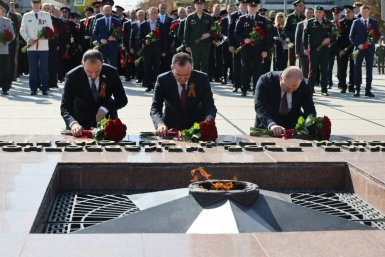 В Краснодаре прошла торжественная церемония у Вечного огня Пресс-служба администрации Краснодарского края