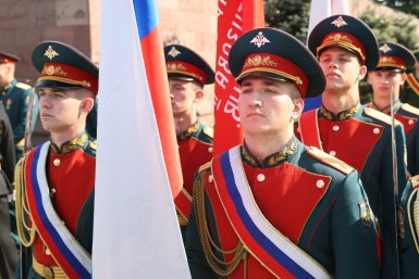 В Краснодаре прошла торжественная церемония у Вечного огня Пресс-служба администрации Краснодарского края