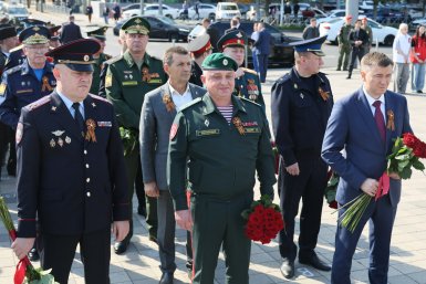 В Краснодаре прошла торжественная церемония у Вечного огня Пресс-служба администрации Краснодарского края