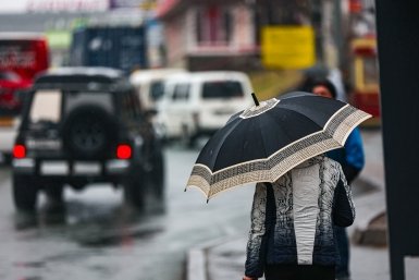 Сочи на три дня накроет штормовая погода с ливнями и грозами
