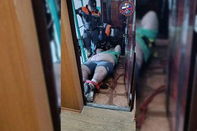 Сочинские спасатели помогли доставить домой пациента весом 225 кг &quotСлужба спасения Сочи&quot