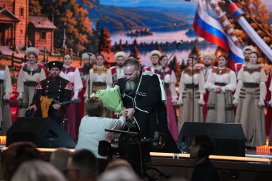 Концерт в Кремле Кубанский казачий хор