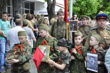 Дети – участники акции &quotБессмертный полк&quot   Ирина Чувасова, KrasnodarMedia