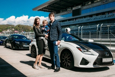 Уникальное по масштабу и драйву мероприятие Lexus Live 2016 Фото предоставлено организаторами тест-драйва