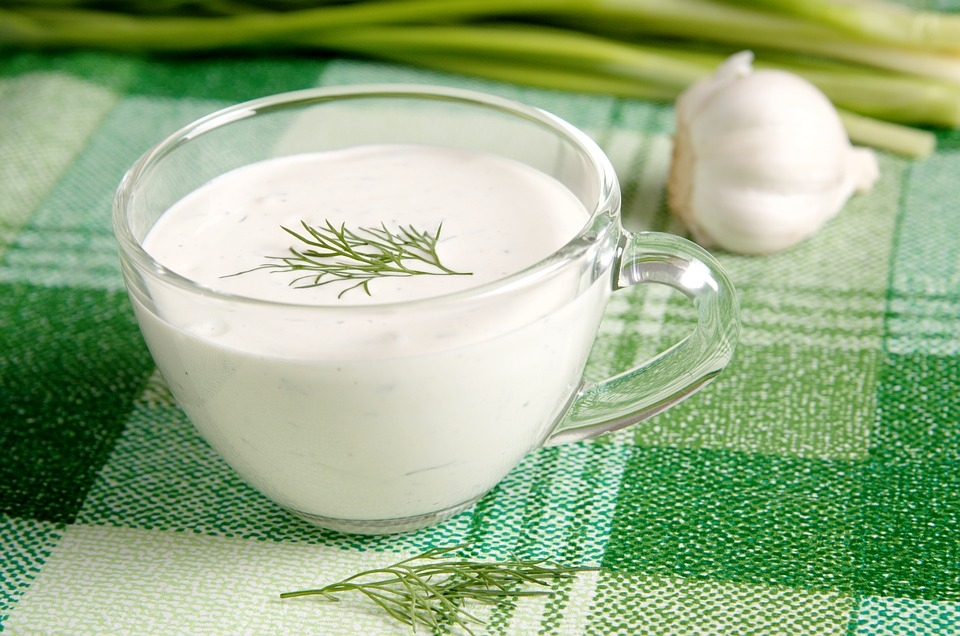 Почти как пицца, но еще вкуснее: готовим тарт фламбе с лососем