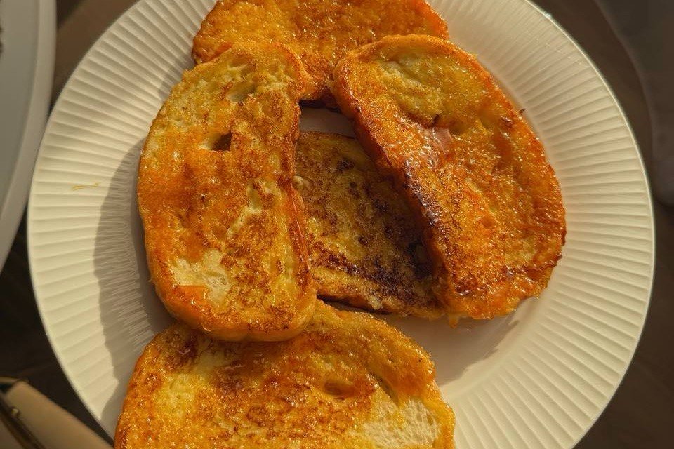 Гренки без молока, но в 10 раз вкуснее: добавляю в яйца один хитрый ингредиент ИА KrasnodarMedia