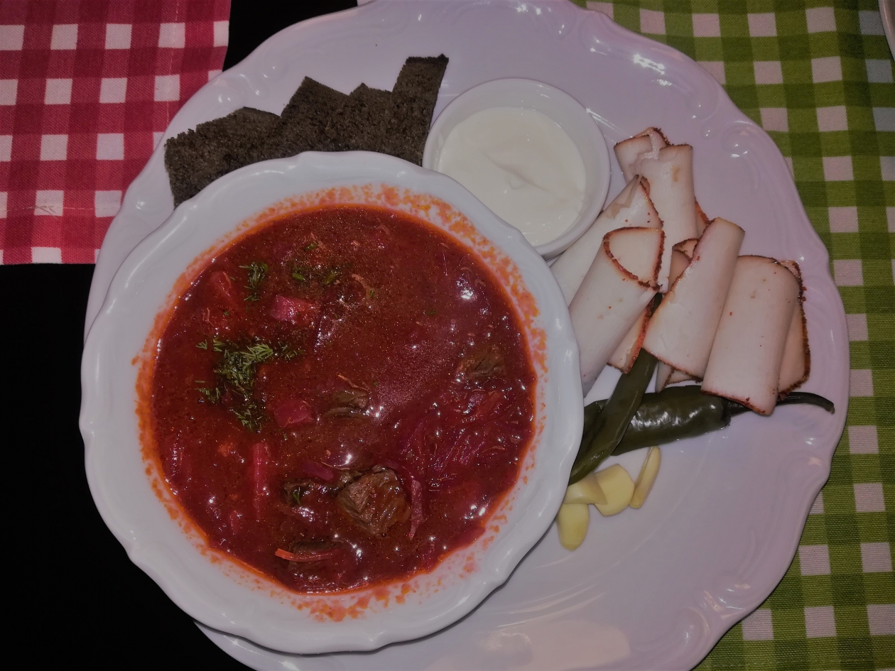 Готовлю постный борщ с грибами - сытный, ароматный и без мяса: удивит даже гурманов Людмила Лата, ИА KrasnodarMedia