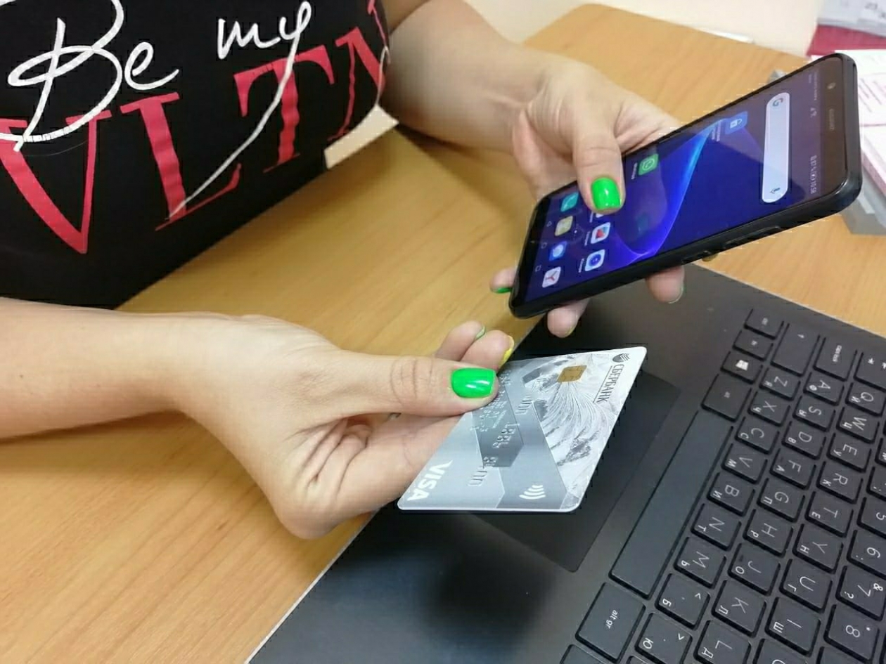 Жительницу Анапы аферисты запугали уголовным делом и забрали 9,3 млн рублей ИА ЕАОMedia