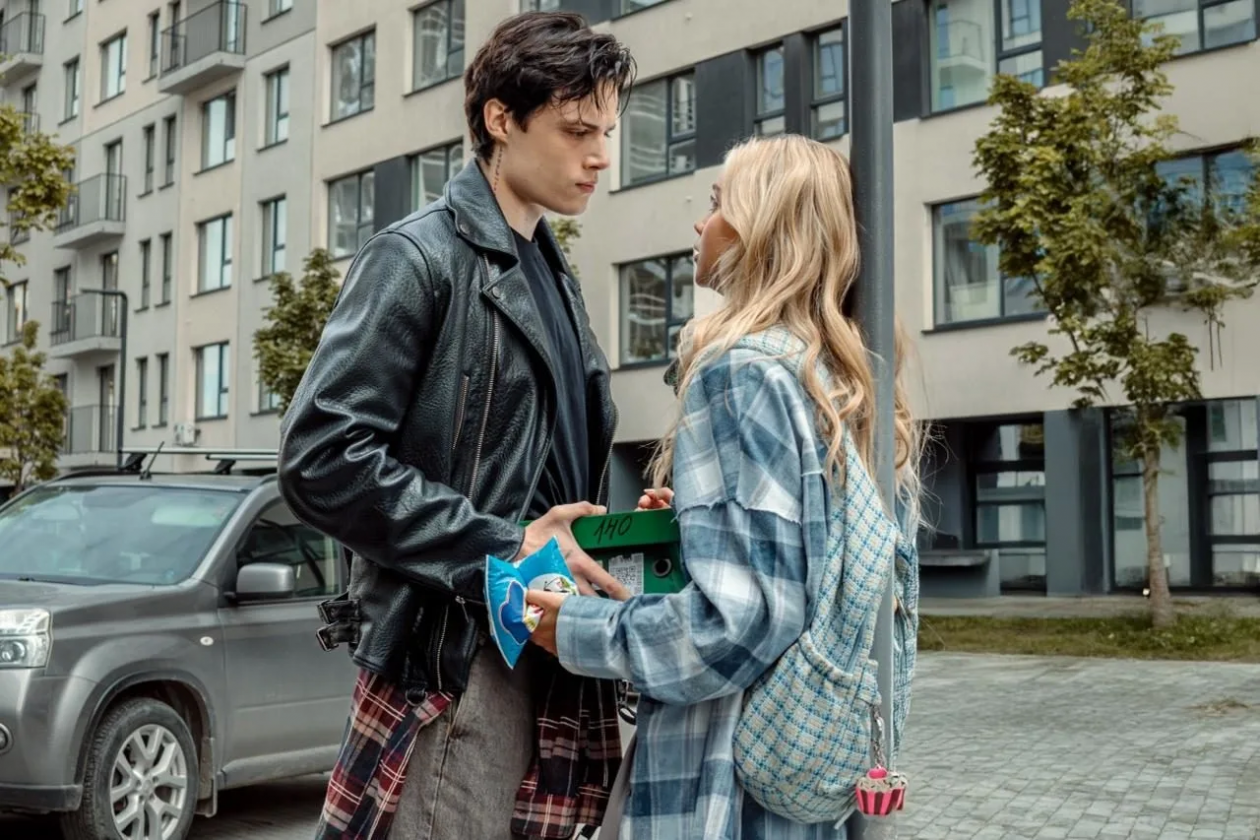 Яркий коктейль премьер от Wink в июне Фото Wink