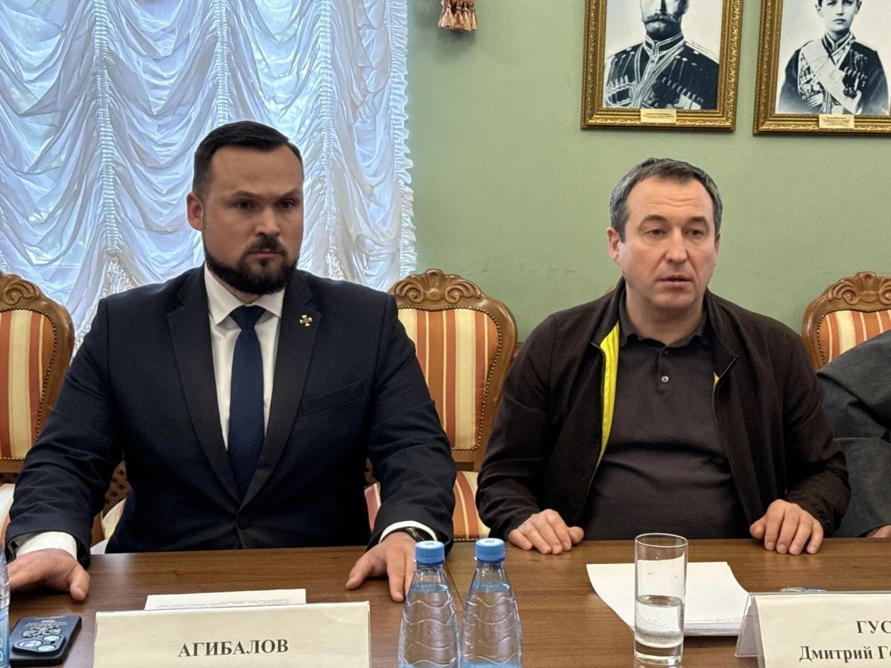 Александр Агибалов и Дмитрий Гусев