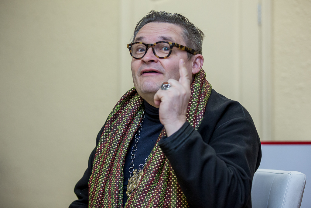 Историк моды Александр Васильев: Кризис в России не помеха развитию таланта