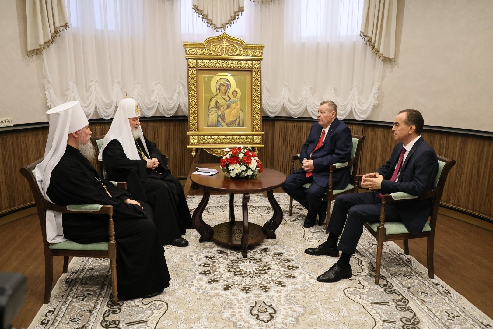 Патриарх Кирилл и губернатор Кондратьев обсудили духовное возрождение Кубани пресс-служба администрации Краснодарского края