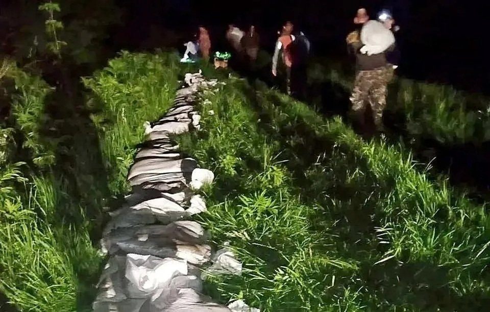 В Славянском районе Кубани продолжают укреплять дамбы от возможных подтоплений пресс-служба администрации Славянского района