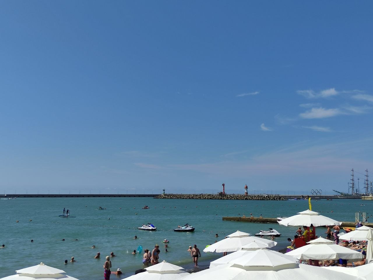 На курортах Кубани Азовское море обогнало Черное по прогреву