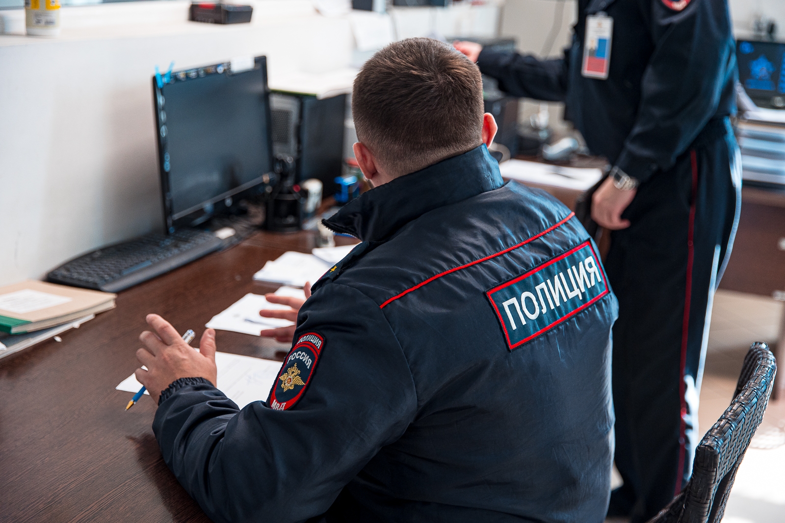 Полиция Краснодара нашла школьницу, разделывавшую голубя на глазах у прохожих Илья Аверьянов
